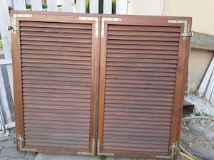 Fa natúr zsalugáter spaletta 2 szárnyú 156x131cm magas jól működő
