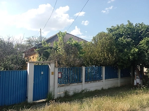 Eladó 3 4 tulajdonrész családi házból. - kép 2