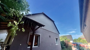 Önálló 142 nm lakóterű, 5 szobás családi ház, 1328 nm-es telken eladó! - kép 2