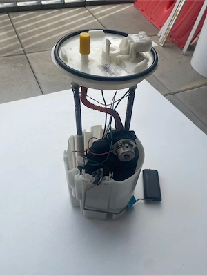 Opel 1,4 Turbó benzinpumpa - kép 4
