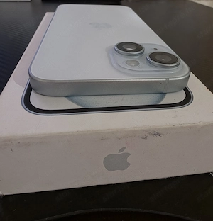 iPhone 15 128GB Light Blue   Független, dobozában, jótállással - kép 5