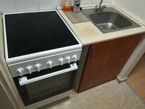 Kiadó bútorozott garzonlakás Nyíregyháza belvárosában   a Búza téren! - kép 6