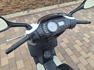 Piaggio Nrg 50 Mc4 Megkímélt - kép 2