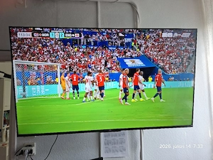 Eladó egy 127 cm-es TV, fali konzollal.  - kép 5