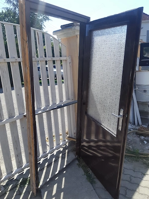 Barna 94x203cm ajtó tokkal üveges jobbos - kép 3