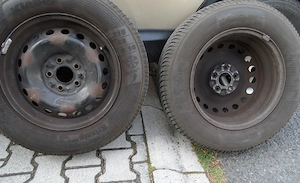 NISSAN FELNI téli gumival 215 65 R16 eladó használtan 4 db - kép 8