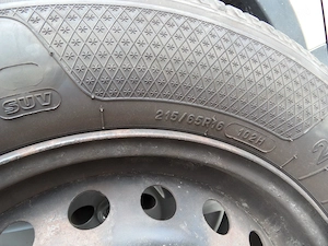 NISSAN FELNI téli gumival 215 65 R16 eladó használtan 4 db - kép 9