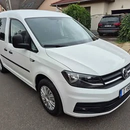 VOLKSWAGEN CADDY 1.2 TSI BMT ! 2018-as,Garantált km,vezetett szervízkönyv! Körablakos. Ára: 3 140 00 - kép 2