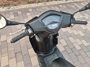 Kymco Agility Rs 2T 50 Megkímélt 7000km - kép 5