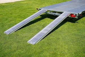 Új GT850 - autószállító utánfutó (3500kg) akciósan bruttó 3.390.000 Ft - szállítási lehetőséggel - kép 5