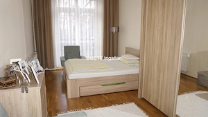 Győr-Belvárosában, a Bisinger sétányon parkra néző 72 m2-es, erkélyes lakás eladó - kép 4