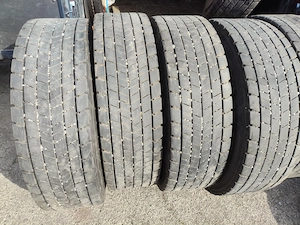 315 80 R22.5 használt tehergumik 315 80R22.5 315 8 R22.5 315 80 R22.5 - kép 3