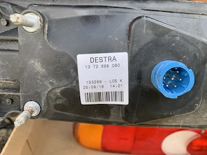 Kisteherautó hátsó fém lökhárító lámpákkal - kép 2