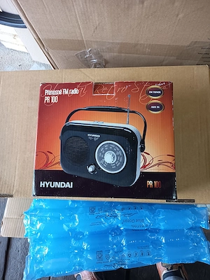 Hyundai Rádió PR100