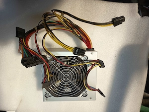 Codegen 400W számítógépes tápegység