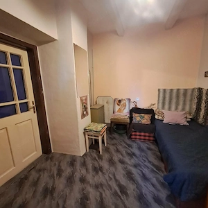 Gombán, belül felújított 3 szoba + nappalis családi ház, 1200 m2 telekkel - kép 5