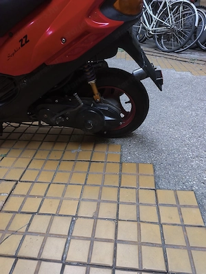 újszerű robogó!! - kép 4