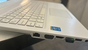 Eladó ASUS X540 notebook (i3 5005, 12gb ram, 120gb ssd) - kép 6
