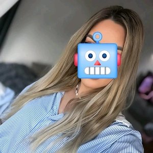 fotók videók és online beszélgetés