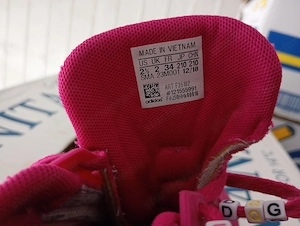 adidas Duramo 9 futócipő lány 34-es méret  4000ft óbuda személyesen óbudán lakcimemen posta kizárola