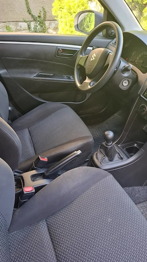 Suzuki Swift 2015 .GL  - kép 9