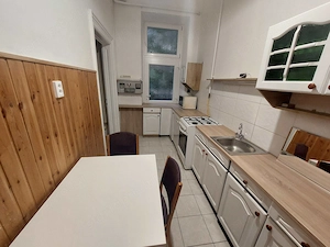 Budapesten, Baross téren lakás kiadó - kép 4