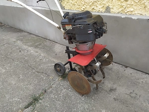 Briggs motoros rotációs kapa - kép 2