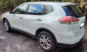 NISSAN X-Trail 1.6 Dig-T szervízkönyv+sérülésmentes+kevésKm - kép 5