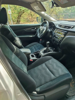 NISSAN X-Trail 1.6 Dig-T szervízkönyv+sérülésmentes+kevésKm - kép 7