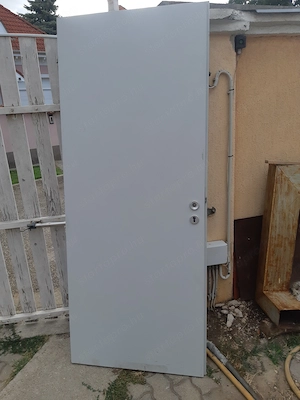Beltéri ajtólap 84x208cm teli falcos jobbos - kép 3