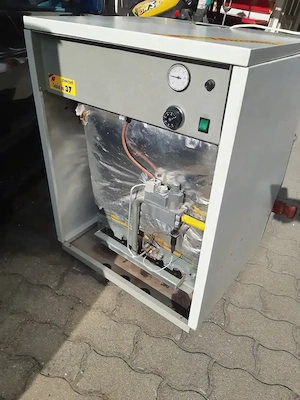StarkTherm Celsius ÖV. 37 35kW öntöttvas gázkazán működő - kép 2