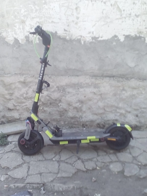 Elektromos Roller - kép 2