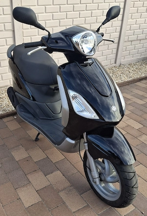 Piaggio Fly 2T 50 Újszerű Gyári 6700km - kép 10