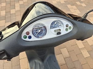 Piaggio Fly 2T 50 Újszerű Gyári 6700km - kép 3