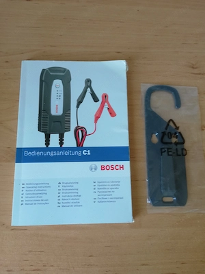 Bosch akkumlátor töltő - kép 3