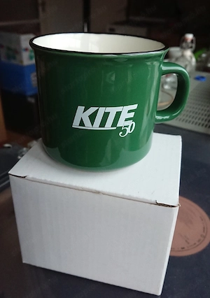 KITE Pohár és Táska 