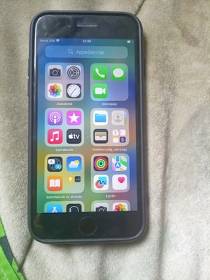 iphone 8 alkatrésznek