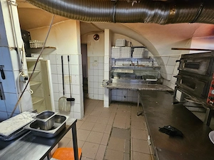 Kőszeg kiemelten frekventált helyen lévő melegkonyhás étterem átadó! - kép 7