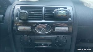 Ford Mondeo 2.0 Ghia bontásra - kép 4