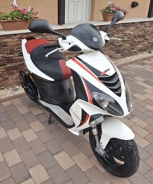 Piaggio Nrg 50 Mc4 Megkímélt 6500km - kép 10