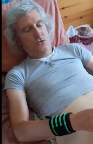 Fiatalos, teljesen szub férfi keresi gazdáját - kép 2