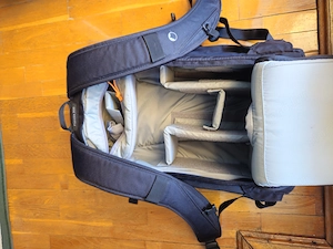 Új állapotú Lowepro fotós hátizsák eladó !