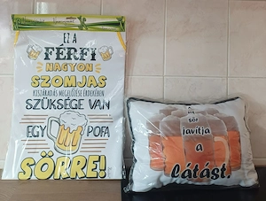 Sörimádóknak vicces ajándékötlet... kötény és párna eladó. ÚJ!
