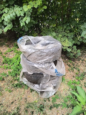 Laufen téligumi szett 215 55 r17 méretben - kép 4