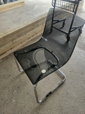 Modern stílusú IKEA TOBIAS szék