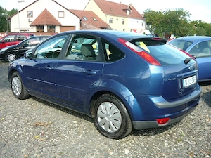 Ford Focus 1.6   - kép 10