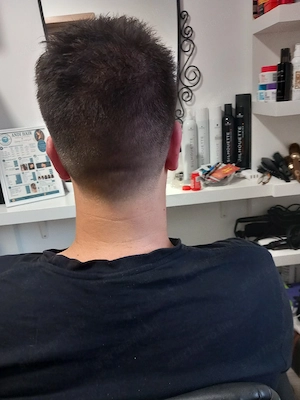 Férfihajvágás,Vecsés 06705510178 - kép 4