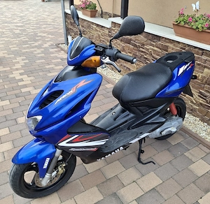 Yamaha Aerox 50 Újszerű Gyári 6600km - kép 8