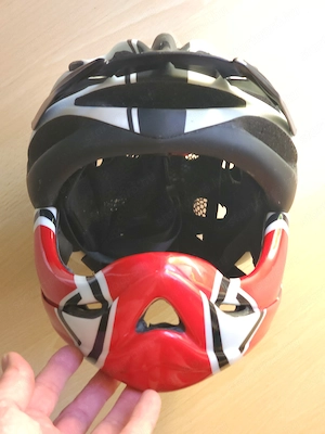 Casco full-face biciklis sisak Szombathelyen - kép 3