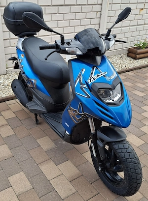 Piaggio Typhoon 125 50 Újszerű Gyári 8000km - kép 10